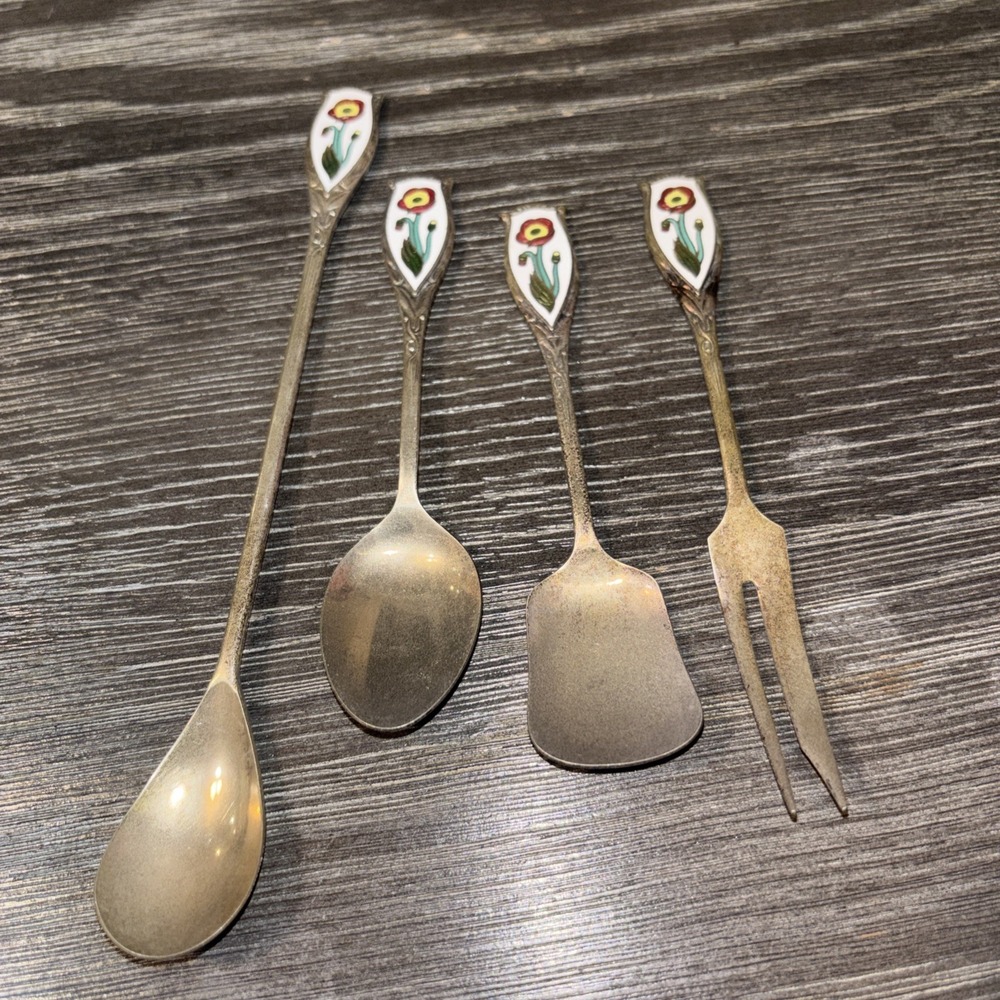 EPNS Poppy set of 4 Silver plated  Purple Flower